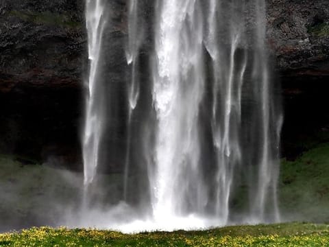 Seljalandsfoss - waterfall
