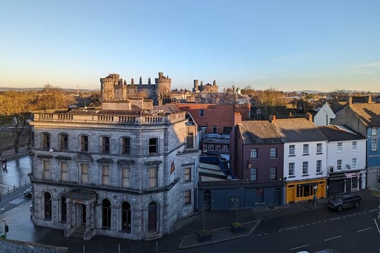 Walking Τour of Kilkenny in English