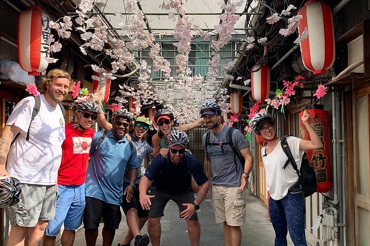 Guided Bike Tour to a Green Tea Farm in Shizuoka (not e-bikes)