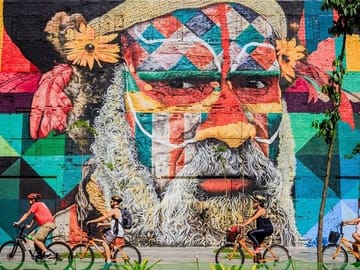 Bike Tour of Rio's Urban Beaches: Copacabana to Flamengo