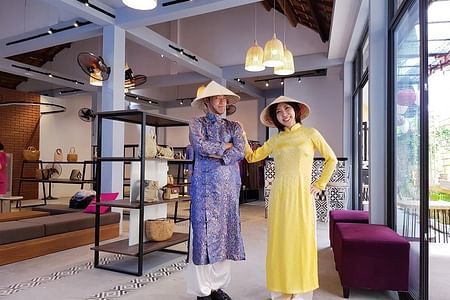 Experience Traditional Vietnamese Ao Dai Rental in Hoi An Ancient Town