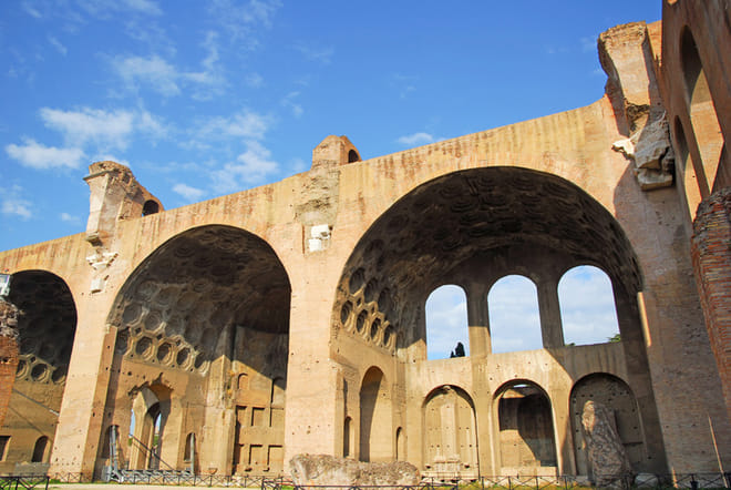Colosseum & Roman Forum Tour: Semi-Private Skip the Line 5