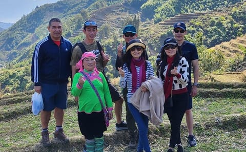 2-Day Sapa Adventure Tour with Fansipan Peak Visit from Hanoi