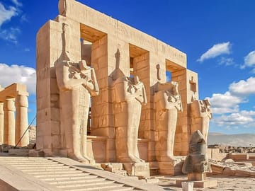 Valley of the Kings Small Group Tour from Hurghada to Luxor