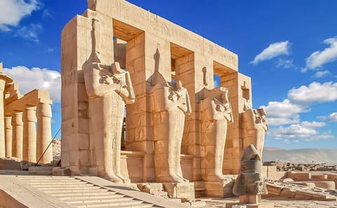 Valley of the Kings Small Group Tour from Hurghada to Luxor