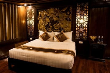 Boutique Bai Tu Long Bay Cruises 2 Days Tour Transfer from Hanoi