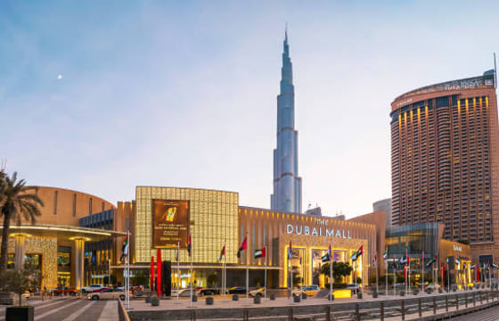 Dubai Madame Tussauds Museum, Dubai Mall Shopping, Burj Khalifa 124/125th floor and Musical Fountain Show tour with Private Transfers