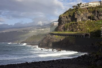 Discover Puerto de la Cruz: Old Town Landmarks Walking Tour