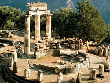 Private Day Trip from Thessaloniki to Vergina, Naousa, and Edessa