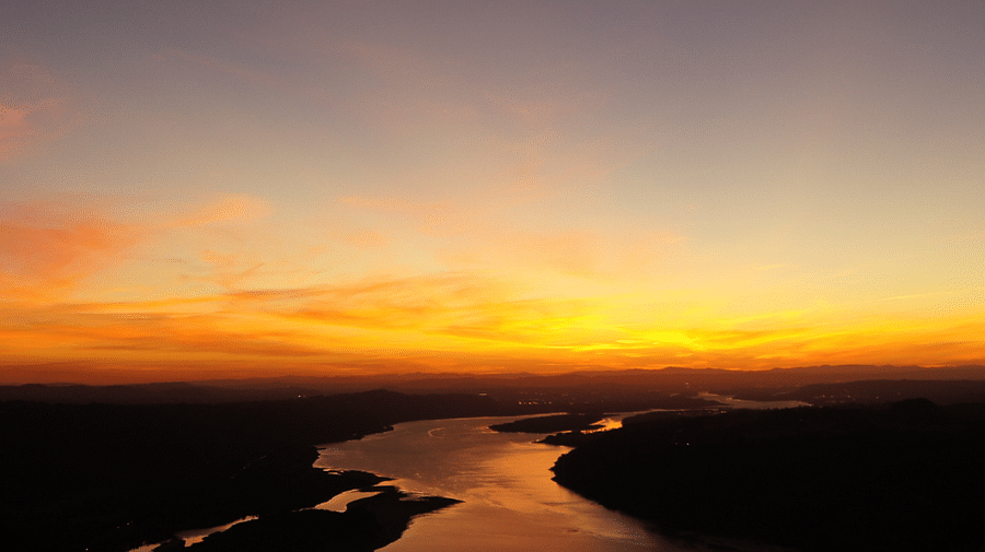 Midnight Sun canoeing, paddling, safari, Pure Lapland, Rovaniemi Lapland