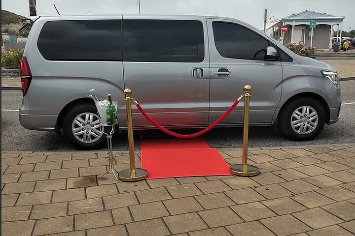 St. Maarten V.I.P Airport pick up and taxi services 10
