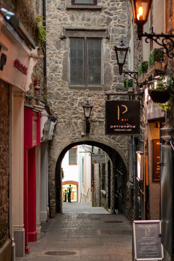 More Than a Mile Walking Tour of Kilkenny in English 7