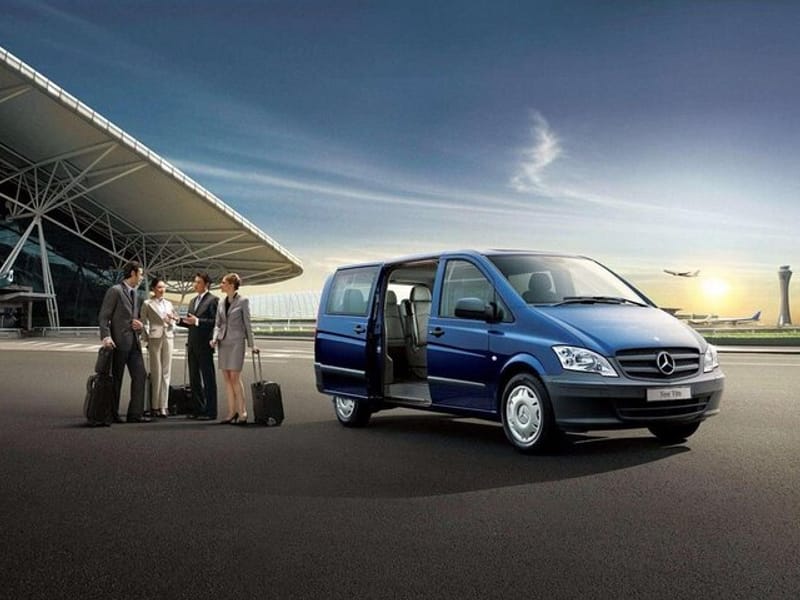 Private Arrival Transfer from Gaoqi Airport to Xiamen City Hotel