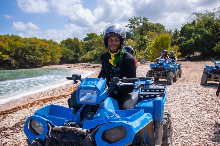 Martha Brea Bamboo Rafting with Transportation from Montego Bay