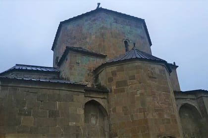 Dzama Gorge Jeep Tour from Tbilisi: Bateti Lake & Ruisi