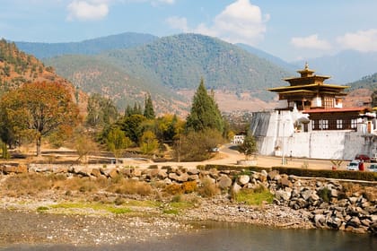 Discover Bhutan & Nepal: 11-Day Odyssey