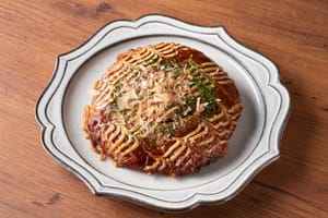 Osaka Cooking Class: Okonomiyaki & Store Tour