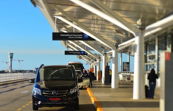 Airport to Kandy Private Transfer