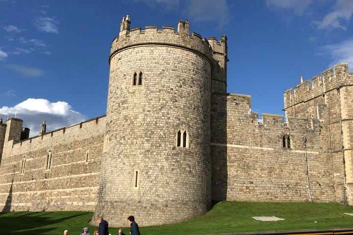 Windsor Castle Heathrow Airport Private Layover 3