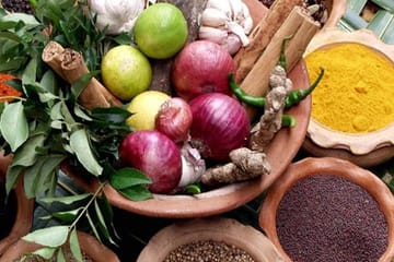 Ayurvedic Spa Massage and Herbal Garden Tour in Ahungalla