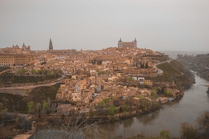 Lisbon to Madrid Private Transfer: Stops in Évora & Toledo 3