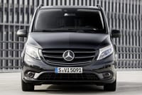 Paris City to CDG (Roissy) Private Airport Transfer  2