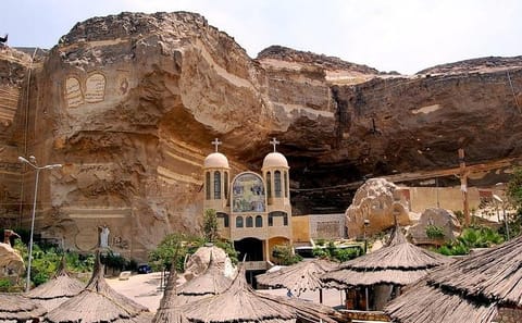 Coptic Cairo Tour with Visit to Saint Simon Church