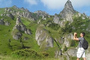 Day Hike in Carpathian Mountains for all levels in five areas