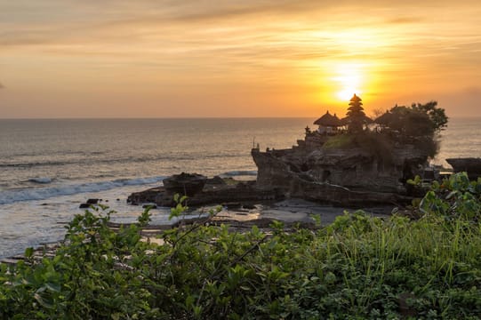 Ubud, Tanah Lot Temple Tour