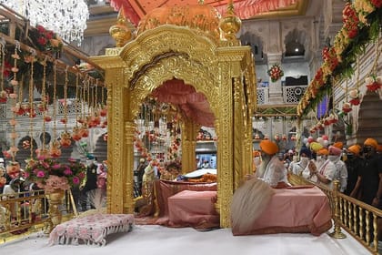 Delhi Spiritual Journey Day Tour