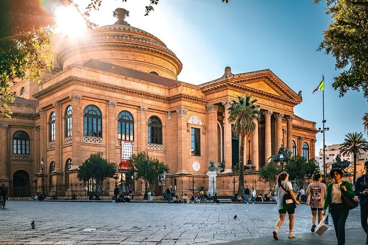 Massimo Theater, explore Palermo