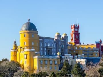 Arrábida & Sesimbra Day Trip from Lisbon – Wine Tasting, Nature and Beaches