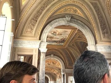 Private Guided Tour of Colosseum and Vatican Museums in Rome