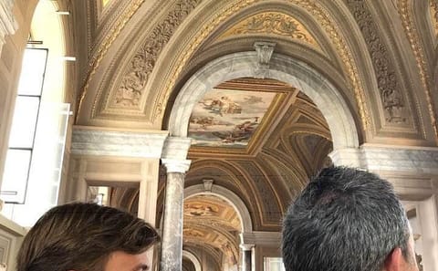 Private Guided Tour of Colosseum and Vatican Museums in Rome