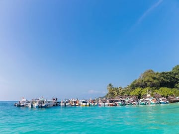 Phu Quoc Four Islands by Canoe and Enjoy Cable Car