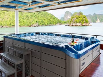Arcady Premium Cruise Halong Bay Day Tour with Jacuzzi & Transfer