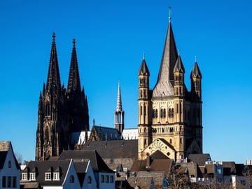 KÖLN City stroll through the old town