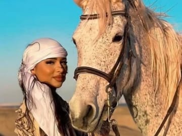 Horseback Riding Adventure in Hurghada: Desert, Beach, and Swimming