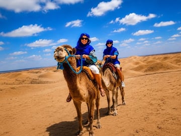 Agafay Desert Dinner, Camel Ride, Fire Show & Traditional Music