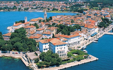 Private Cultural Tour of Opatija Riviera and Labin from Rovinj