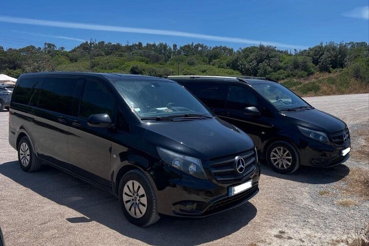 Private transfers between Faro and Olhos de Água 3