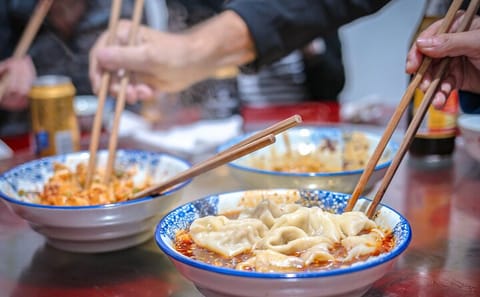 Evening Tuk-Tuk Food Tour of Chengdu's Local Eateries