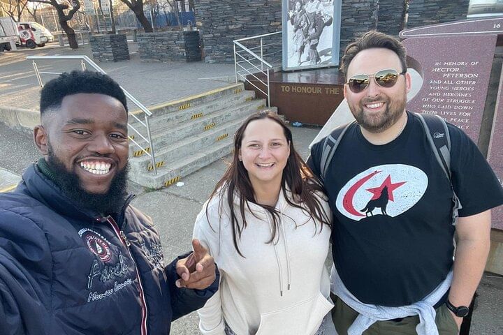 Full-Day Guided Tour of Soweto, Johannesburg and Apartheid Museum