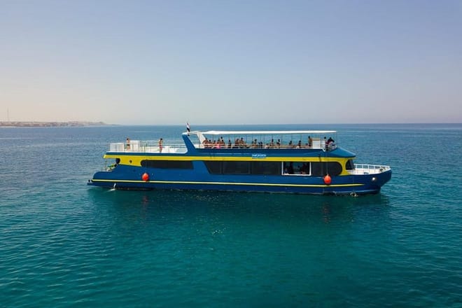 Paradise Conquest Semi Submarine Trip with Snorkeling - Hurghada