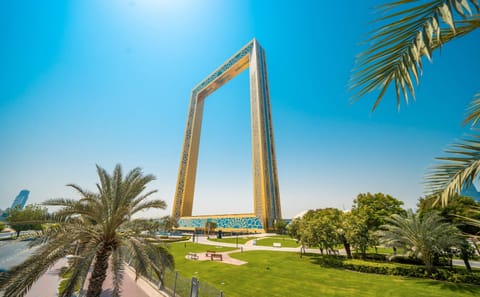 Dubai City Tour and Desert Safari Experience in One Day