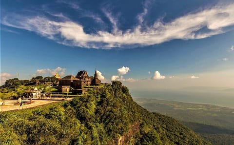 Private Day Trip to Bokor National Park from Phnom Penh