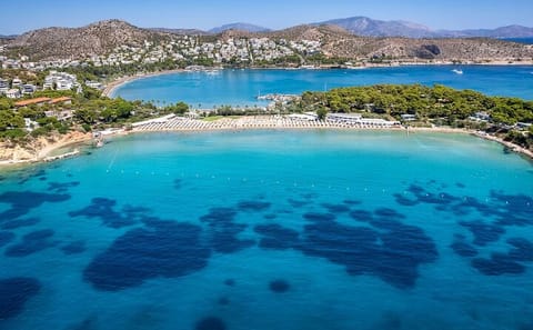 Semi-Private Day Cruise along the Athens Riviera