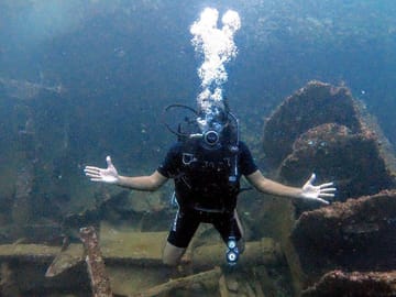 Scuba Diving Tour in Mirissa, Sri Lanka