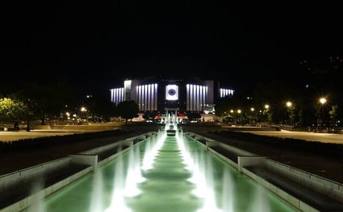 Sofia Night Tour with Dinner and Folklore Performance