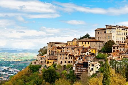 Explore Umbria’s Hilltowns: Wine, History, and Scenic Drives